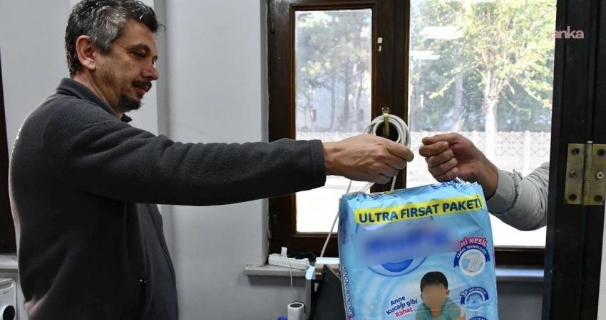 Lüleburgaz Belediyesi, dayanışma ve paylaşmanın ön planda olduğu bir yılı geride bıraktı Lüleburgaz Belediyesi tarafından 2025 yılında 496 aileye toplam 8 milyon