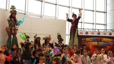 Maltepe Belediyesi’nin yarıyıl tatilindeki çocuklar için düzenlediği "Maltepe Yarıyıl Çocuk
