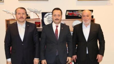 Memur-Sen Genel Başkanı Ali Yalçın, kamuda torba yasa ve sınırlı