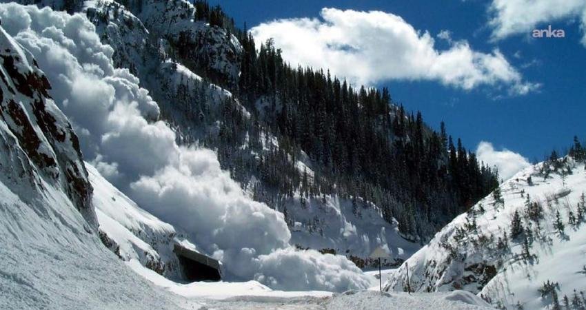 Meteoroloji’nin yaptığı değerlendirmelerde, Marmara’nın kuzeydoğusu, Batı ve Orta Karadeniz kıyıları,