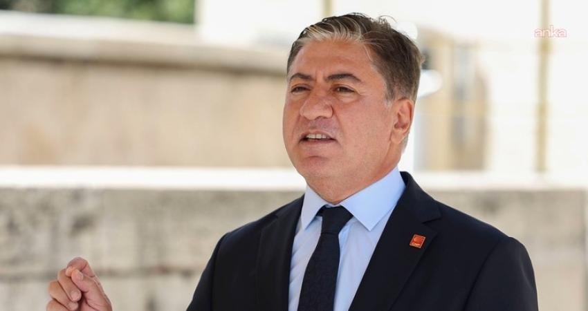 CHP Grup Başkanvekili Murat Emir, CHP Genel Başkanı Özgür Özel'in deprem