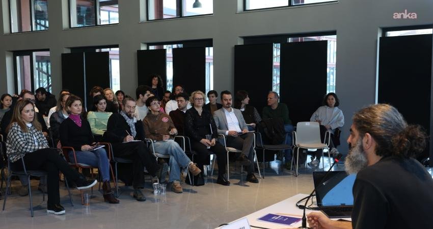 Nilüfer Belediyesi'nin sanatçı, eğitmen ve tasarımcı Bager Akbay yürütücülüğünde düzenlediği