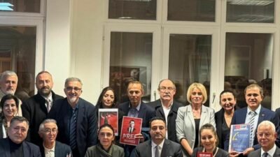 CHP Genel Başkan Yardımcısı Nurhayat Altaca Kayışoğlu, Almanya’da yurtdışında yaşayan