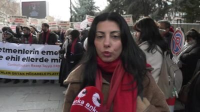 Öğretmenler Ortak Mücadele Platformu üyeleri MHP Genel Merkezi'ne giderek MHP