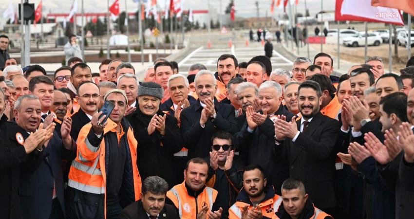 Ulaştırma ve Altyapı Bakanı Abdulkadir Uraloğlu, Aksaray'ın Ortaköy ilçesi çevre