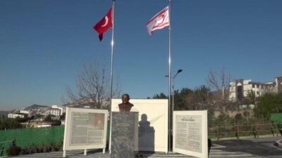 Bornova Belediye Başkanı Ömer Eşki, KKTC’nin Kurucu Cumhurbaşkanı Rauf Denktaş’ı