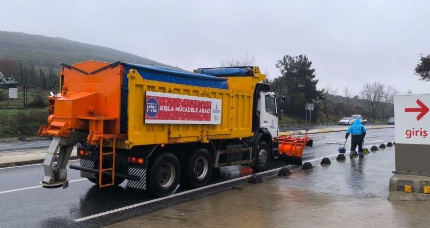Sancaktepe Belediyesi, yoğun kar yağışı ve buzlanma riskine karşı hazırlıklarını