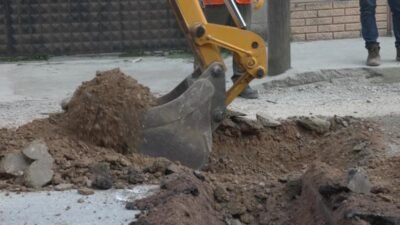 İZSU Genel Müdürlüğü, kent genelinde sürdürdüğü içme suyu altyapı yatırımlarıyla