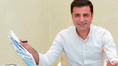 Eski Halkların Demokratik Partisi’nin Eş Genel Başkanı Selahattin Demirtaş'ın 2016’da