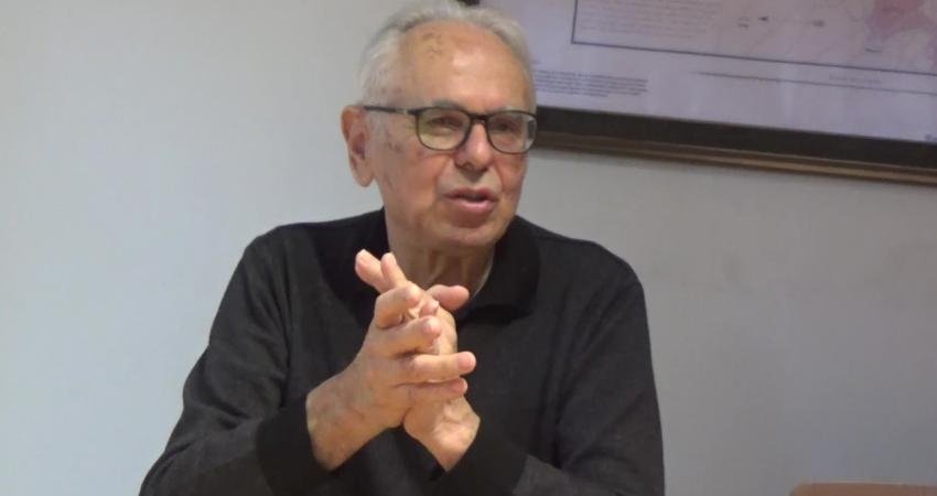 Edirne’deki tarihi Selimiye Camisi’nin soğuk beyaz ışıkla aydınlatılmasına, şehir plancısı