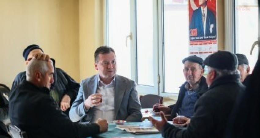 Silivri Belediye Başkanı Bora Balcıoğlu, mahalle ziyaretleri kapsamında Çayırdere’de vatandaşlarla