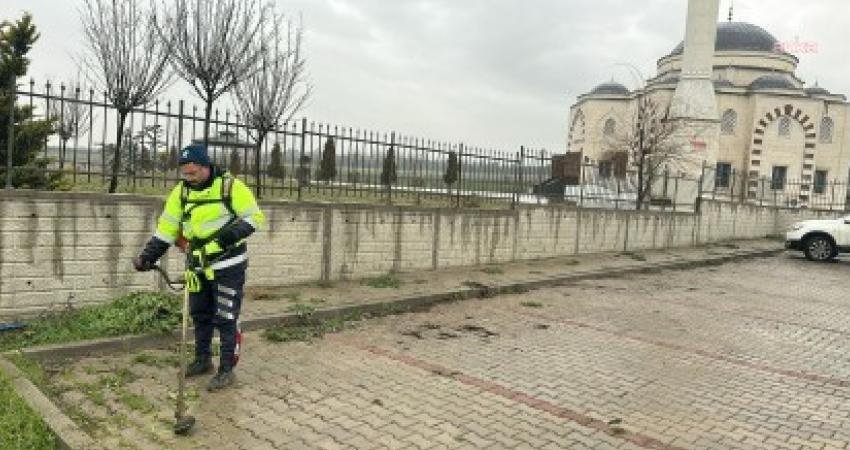 Silivri’de Ramazan ayı öncesi camilerde temizlik çalışması Silivri Belediyesi, Ramazan ayı öncesinde ilçe genelindeki 67 camide kapsamlı