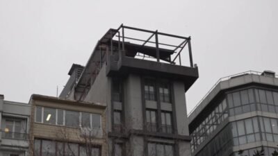 Şişli Belediyesi, İnönü Mahallesi’nde bir otelin çatı katında mevzuata aykırı
