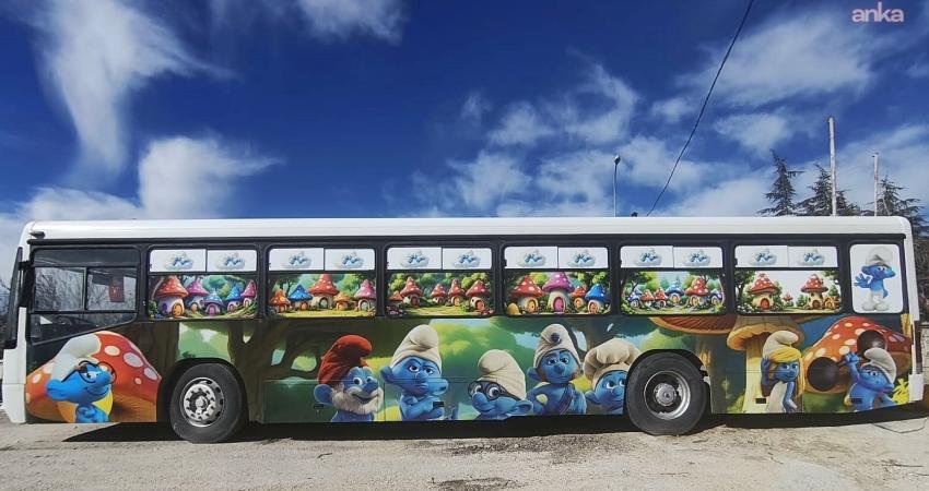 Sivrihisar’a “kütüphane otobüsü” kazandırıldı Sivrihisar Belediyesi ile Konya Tuzlukçu Belediyesi arasında imzalanan protokol kapsamında