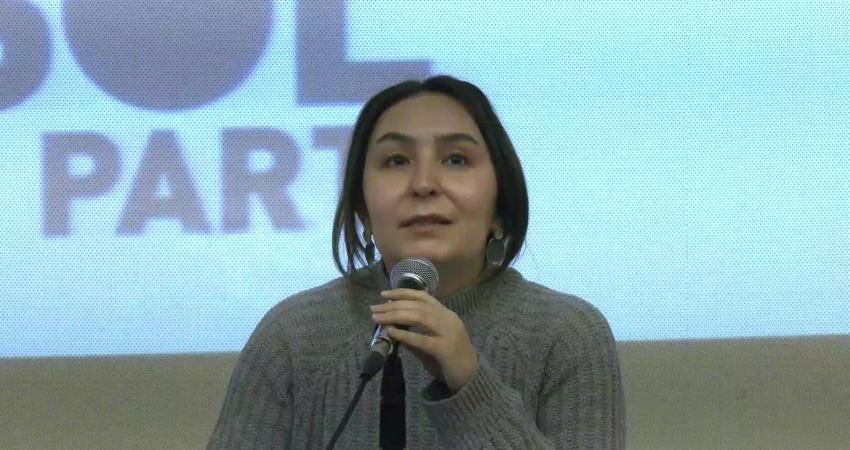 Sol Parti Sözcüsü İşleyen: Bu ülke değişecekse toplumsal, birleşik, örgütlü bir muhalefet hareketi zorunludur Sol Parti Sözcüsü Önder İşleyen, "Bir eşikteyiz ve bir yol ayrımındayız.