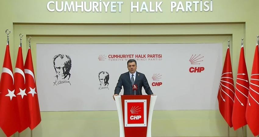 CHP Sözcüsü Zeynel Emre, Suriye'deki gelişmelere ilişkin, "Bir yıl öncesinde
