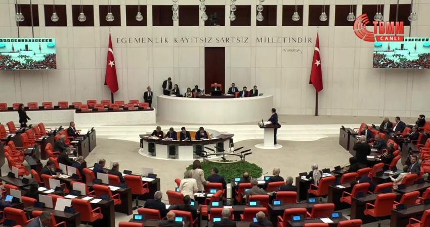 CHP'nin emekli aylığının artırılması, emeklilerin yaşadığı gelir adaletsizliğinin giderilmesine yönelik verdiği