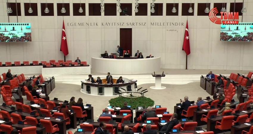 İYİ Parti Grup Başkanvekili Buğra Kavuncu, TBMM Genel Kurulu’nda yaptığı
