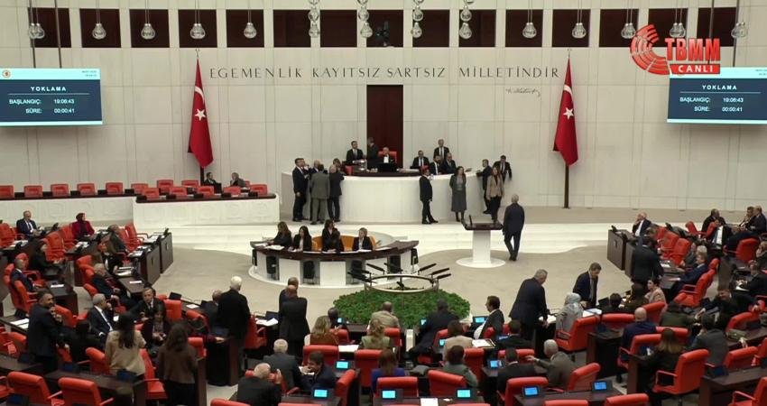 Karayolları Trafik Kanununda Değişiklik Yapılmasına Dair Kanun Teklifi'nin görüşmelerine devam