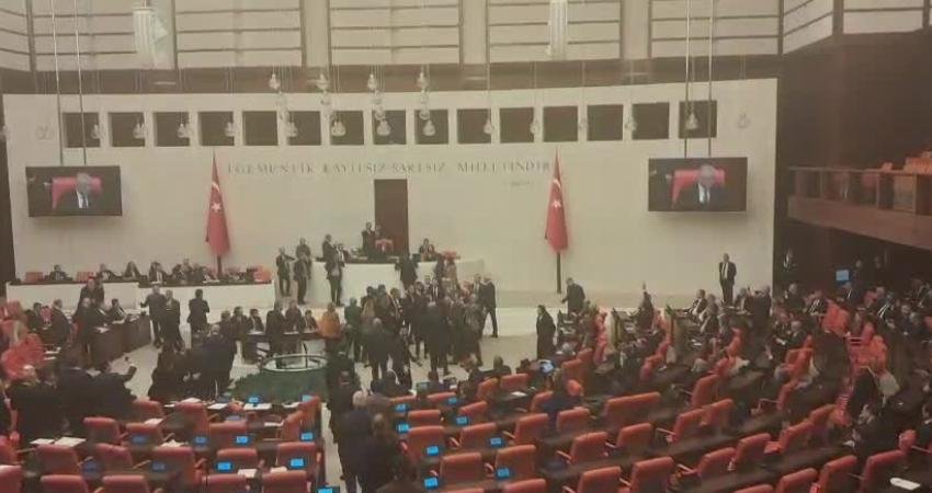 TBMM Genel Kurulu’nda en düşük emekli aylığını artıran kanun teklifinin