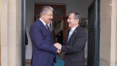 Tepebaşı Belediye Başkanı Ataç’tan Eskişehir Valisi Yılmaz’a “hayırlı olsun” ziyareti Tepebaşı Belediye Başkanı Ahmet Ataç, Valiler Kararnamesi ile Eskişehir Valisi olarak