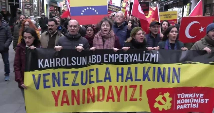 TKP, ABD’nin Venezuela’ya yönelik saldırısını Kadıköy'de düzenlediği eylemle protesto etti. TKP