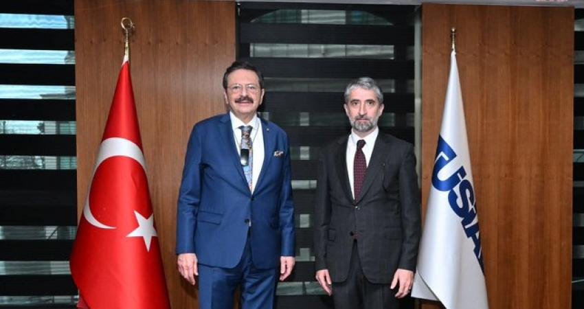 TOBB Başkanı Rifat Hisarcıklıoğlu ve beraberindeki heyet, TÜSİAD’ı ziyaret etti.
