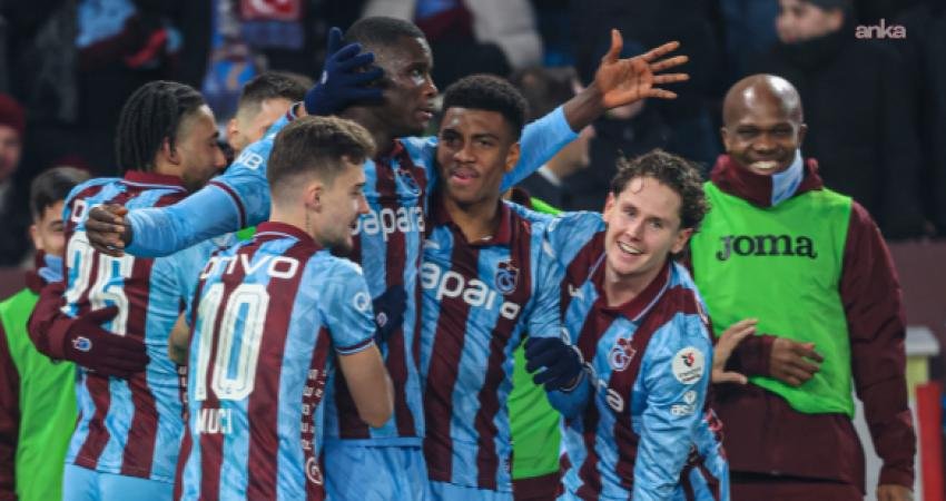 Trabzonspor 2-1 Kasımpaşa Trabzonspor, Trendyol Süper Lig'in 19. haftasında sahasında Kasımpaşa'yı 2-1 mağlup