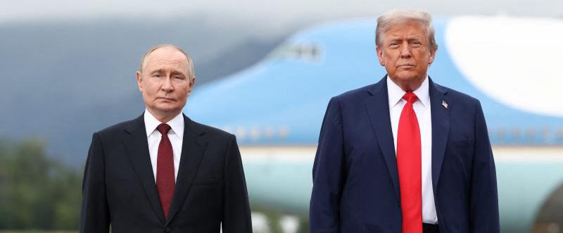 Amerika Birleşik Devletlerinin Cumhuriyetçi Başkanı Trump’ın Bolivarcı  Venezuela Devletinin başkanı