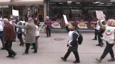 En düşük emekli aylığını 20 bin liraya yükselten yasanın Resmi