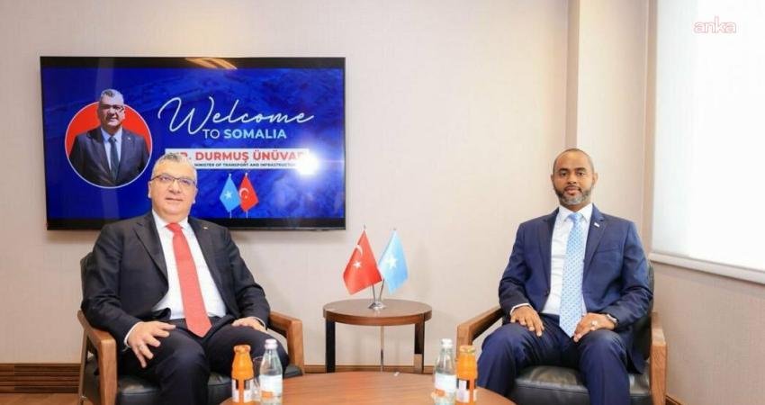 Ulaştırma ve Altyapı Bakan Yardımcısı Durmuş Ünüvar, Somali’nin başkenti Mogadişu’da