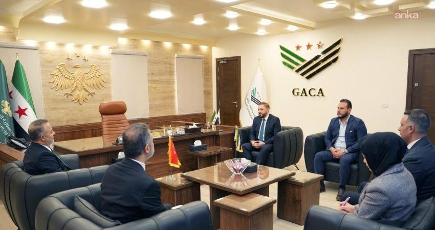 Türkiye'nin Şam Büyükelçisi Nuh Yılmaz, Suriye Sivil Havacılık Kurumu Başkanı