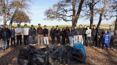 Tuzla Belediyesi, Sabancı Üniversitesi iş birliğiyle Akfırat Piknik Alanı’nda çevre