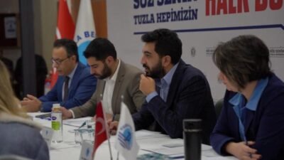 Tuzla Belediyesi’nin "Söz Senin, Tuzla Hepimizin" anlayışıyla düzenlediği halk buluşmalarının