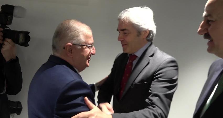 Yaşar Güler: Gemi inşa süreci Türkiye ve Portekiz arasındaki iş birliğinin somut bir nişanesi Milli Savunma Bakanı Yaşar Güler, "Türkiye ile Portekiz arasındaki ilişkiler