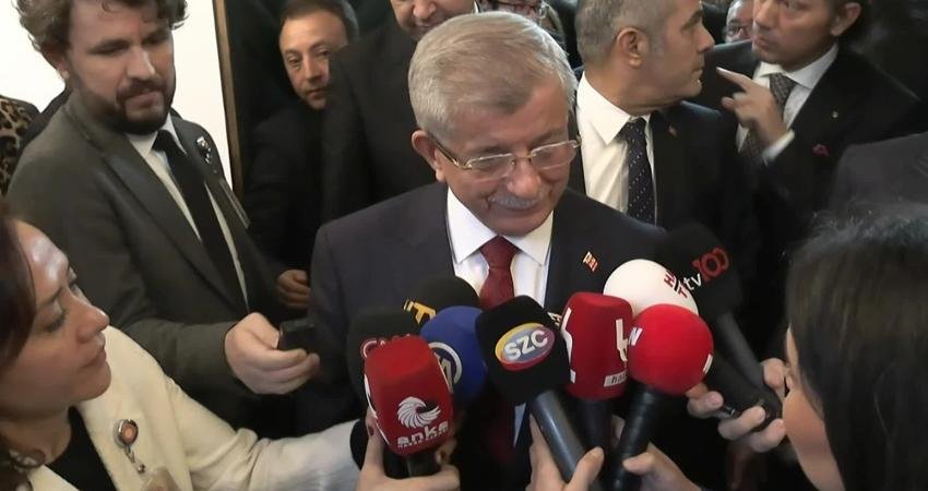 Gelecek Partisi Genel Başkanı Ahmet Davutoğlu, "Yeni Yol Grubu'nun düşmesi