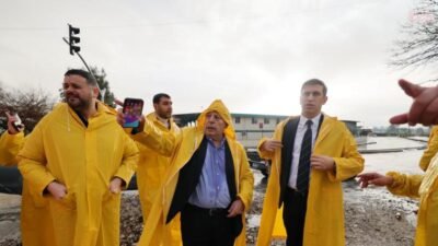 Yüreğir Belediyesi, Adana genelinde etkili olan yoğun yağışlar nedeniyle kriz