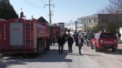 Manisa Akhisar Organize Sanayi Bölgesi'nde faaliyet gösteren oyuncak fabrikasında çıkan