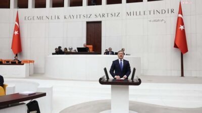 CHP Grup Başkanvekili Murat Emir, "Eğer yemin edecekse, bu göreve