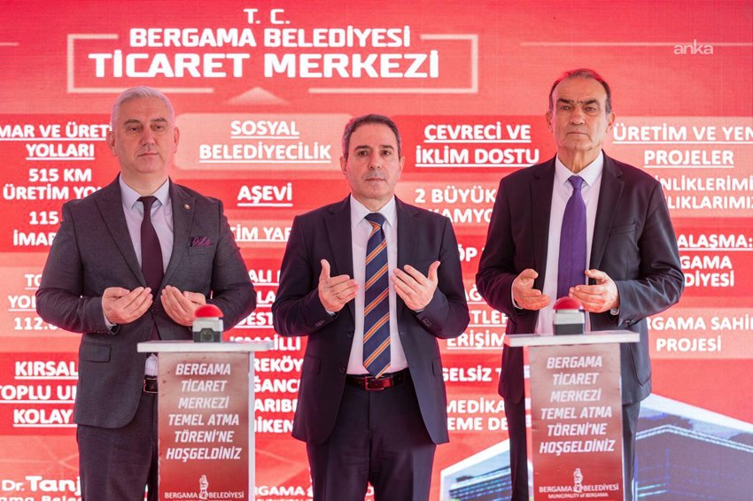 İzmir Büyükşehir Belediyesi Başkan Vekili Zafer Levent Yıldır, Bergama Belediyesi