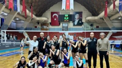 Adana Büyükşehir Belediyesi Spor Kulübü (ABBSK) Genç Kızlar Voleybol Takımı,