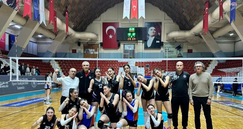 Adana Büyükşehir Belediyesi Spor Kulübü (ABBSK) Genç Kızlar Voleybol Takımı,