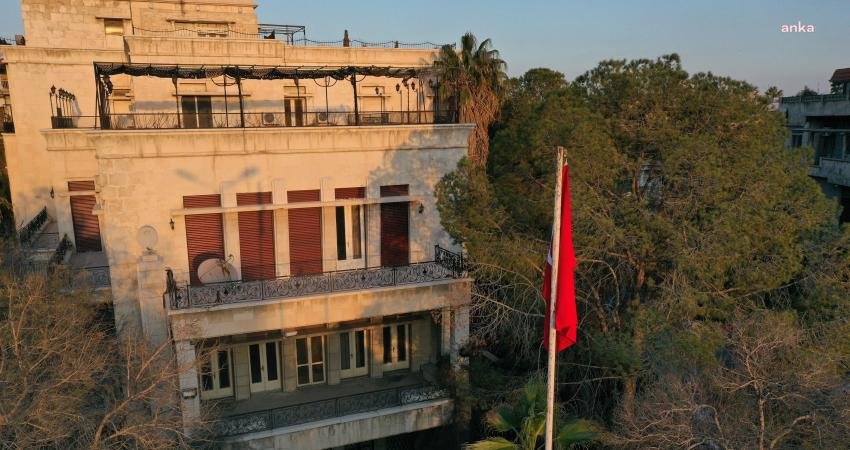 Türkiye'nin Şam Büyükelçiliği, Suriye'deki Türk vatandaşlarına yönelik, "Bölgedeki son gelişmeler