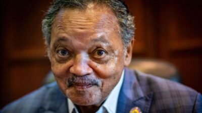 ABD’de sivil haklar mücadelesinin önde gelen isimlerinden, siyahi Amerikalıların siyasal