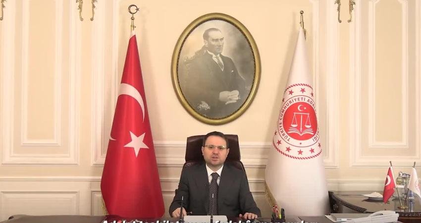 Adalet Bakanı Akın Gürlek, sosyal medya hesabından yayımladığı videolu mesajda,