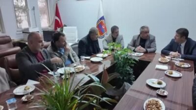 Adıyaman Belediye Başkanı Abdurrahman Tutdere, genel kurul sonrası Adıyaman İnşaatçılar