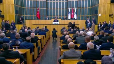 Gelecek Partisi Genel Başkanı Ahmet Davutoğlu, Dışişleri Bakanlığı döneminde yaptığı