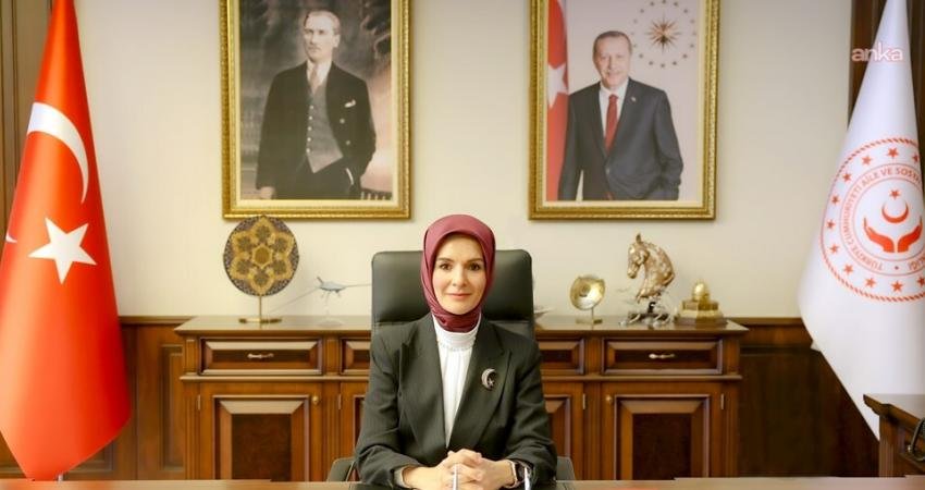Aile ve Sosyal Hizmetler Bakanı Mahinur Özdemir Göktaş, engelli ve