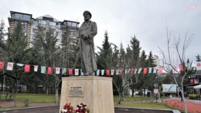 Keçiören Belediyesi tarafından şair ve devlet adamı Ali Şîr Nevaî