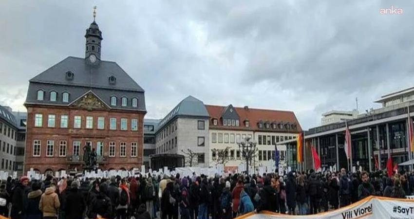 Hanau’da 19 Şubat 2020’de 9 kişinin hayatını kaybettiği ırkçı saldırının